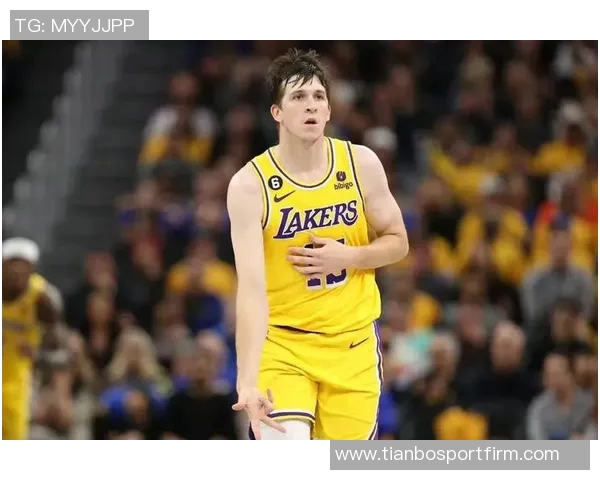 湖记:里夫斯季后赛场均167分表现不俗评价过早需谨慎 湖记:里夫斯季后赛场均167分表现不俗评价过早需谨慎