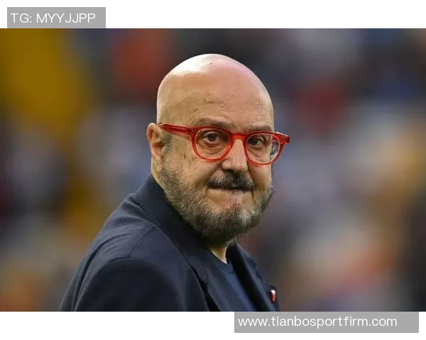 比安奇对孔蒂激烈言论表示困惑认为球队内部存在明显问题