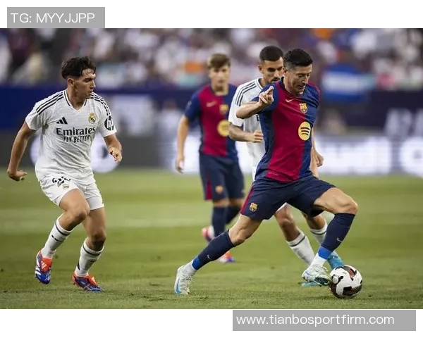 赫伊森因小腿伤缺席国家队皇马仍期待他能及时复出迎战国家德比 赫伊森因小腿伤缺席国家队皇马仍期待他能及时复出迎战国家德比