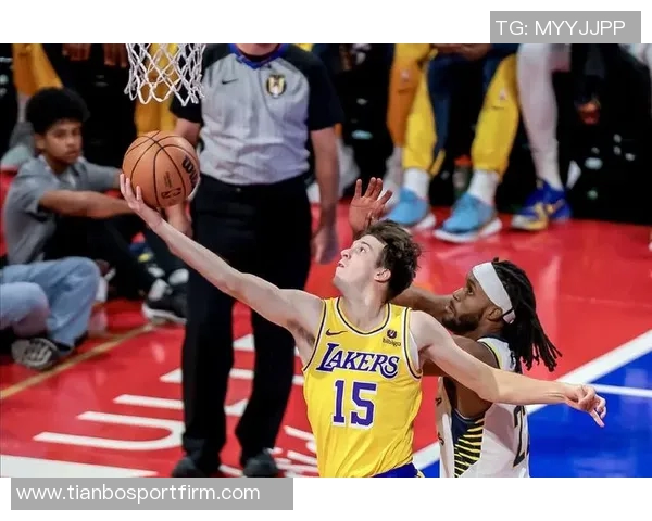 夸梅质疑富保罗言论为何用冠军标准衡量湖人新星里夫斯表现