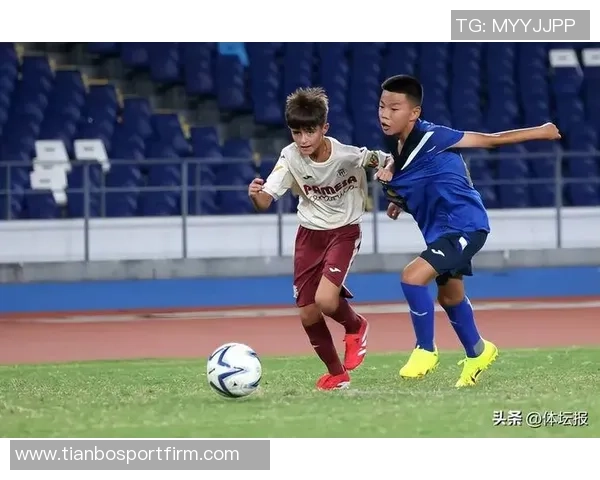 中国足协考察西甲青训成功经验助力中国足球未来发展