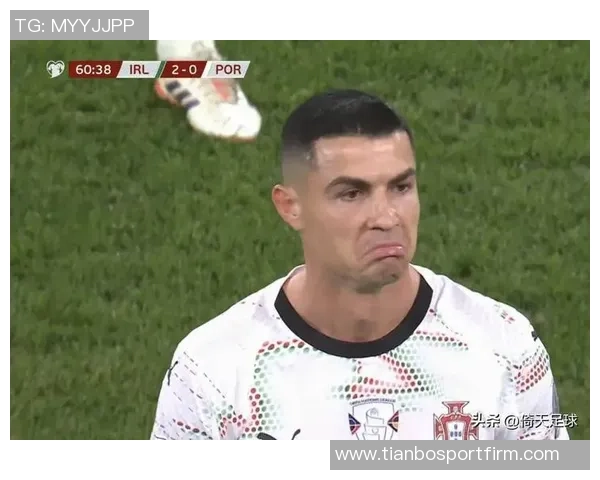 C罗手势暗示遭偷窃或将面临禁赛与罚款处罚
