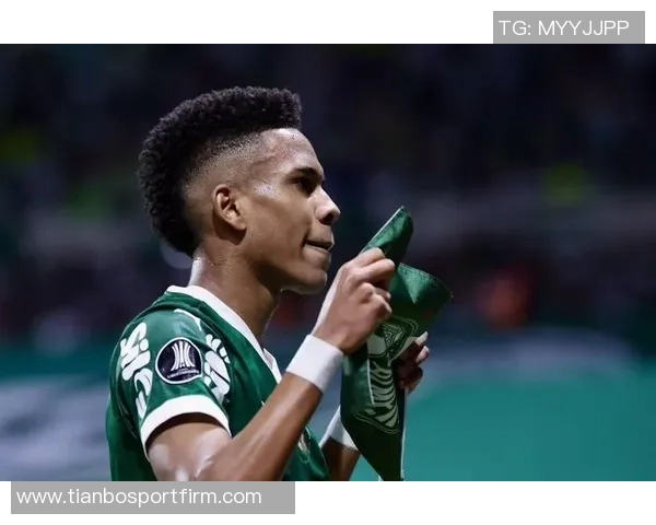 埃斯特旺10岁签约耐克16岁身价破千万成巴甲新星